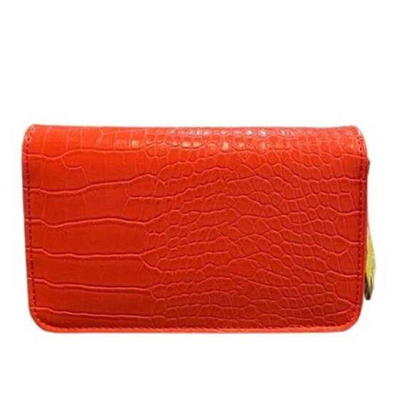 Badgley Mischka Croco Crossbody With Logo Plate – BRAND NEW! - Picture 3 of 9
